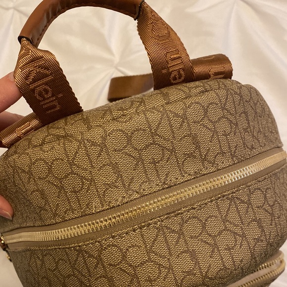 Calvin Klein backpack, Almond Taupe - Picture 6 of 6